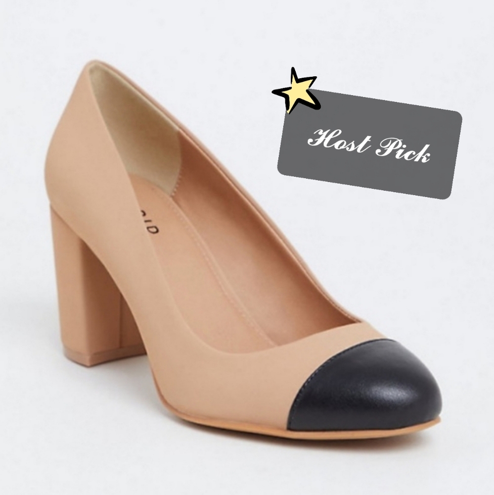 Torrid Cream Black Toed Wedges